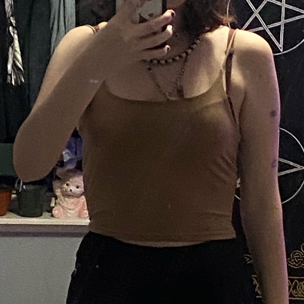 tan tank